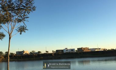 Casa en Venta/Alquiler 5 Ambientes Puertos del Lago Barrio Vistas