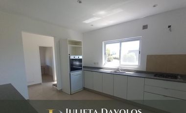 Casa en Venta/Alquiler 5 Ambientes Puertos del Lago Barrio Vistas