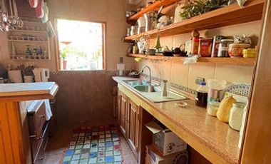 CASA EN VENTA DE 5 DORM. EN TALCA