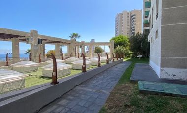 TERESA WILLS MONTT CON AVDA. FRANCISCO BILBAO