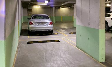 CERCANO A METRO CRISTOBAL COLON