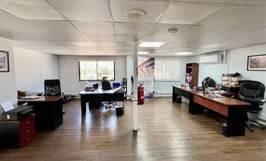 PROPIEDAD INDUSTRIAL CON BOEGAS / AV. MARATHON / MACUL