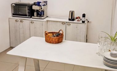 METRO PEDRO DE VALDIVIA / ANDRÉS BELLO