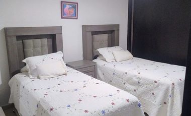 RENTA DE DEPARTAMENTO EN PB AMUEBLADO EN PUERTA REAL