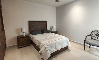 Penthouse amueblado en renta en Temozón Norte