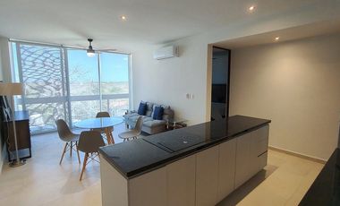 Penthouse amueblado en renta en Temozón Norte