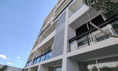 Penthouse amueblado en renta en Temozón Norte