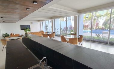Penthouse amueblado en renta en Temozón Norte