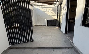 Casa de una sola planta, remodelada en Portales Sur