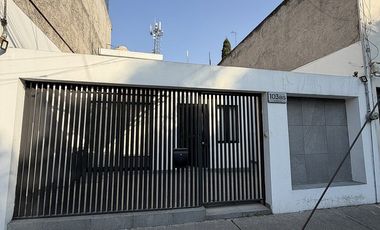 Casa de una sola planta, remodelada en Portales Sur