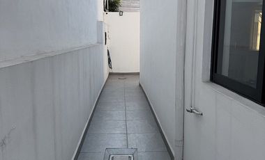 Casa de una sola planta, remodelada en Portales Sur