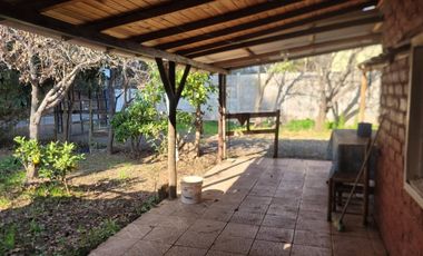 VENDO PARCELA 1.250MT +CASA 70 METROS PARA REMODELAR