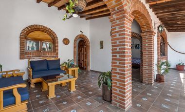 469 Sierra Rocallosa CASA MALETY JA