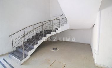 Las Fuentes: Magnifica área para oficinas, con excelente ubicación e iluminación