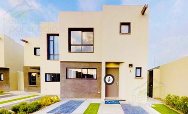 Casa en Venta en Privada en Meseta, Queretaro