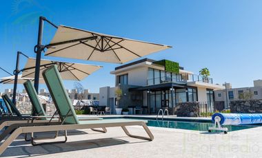 Casa en Venta en Privada en Meseta Hábitat Querétaro