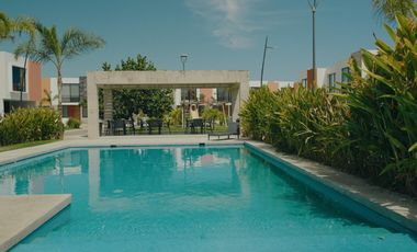 Casa en venta en Real Flamingos Bucerias con amenidades, alberca y seguridad