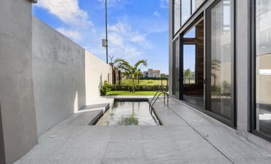 Casa en Venta en Karakal Residencial con Alberca Privada