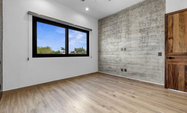 Casa en Venta en Karakal Residencial con Alberca Privada