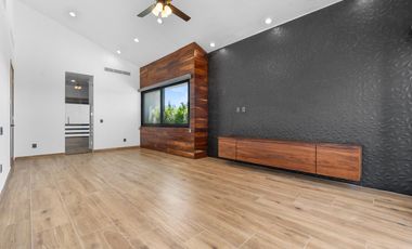 Casa en Venta en Karakal Residencial con Alberca Privada