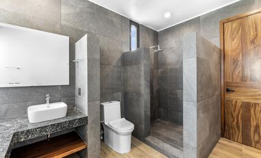 Casa en Venta en Karakal Residencial con Alberca Privada