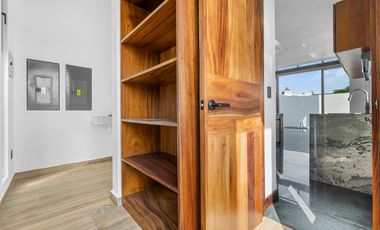 Casa en Venta en Karakal Residencial con Alberca Privada