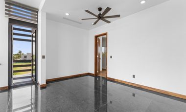 Casa en Venta en Karakal Residencial con Alberca Privada