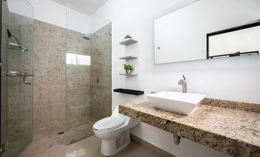 Casa en Venta en Villas Universidad Puerto Vallarta con Alberca Privada y Esquina