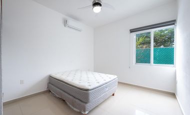 Casa en Venta en Villas Universidad Puerto Vallarta con Alberca Privada y Esquina