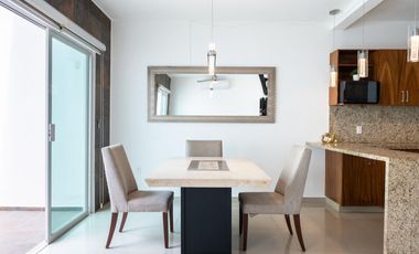 Casa en Venta en Villas Universidad Puerto Vallarta con Alberca Privada y Esquina