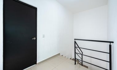 Casa en Venta en Villas Universidad Puerto Vallarta con Alberca Privada y Esquina