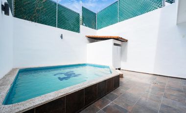 Casa en Venta en Villas Universidad Puerto Vallarta con Alberca Privada y Esquina