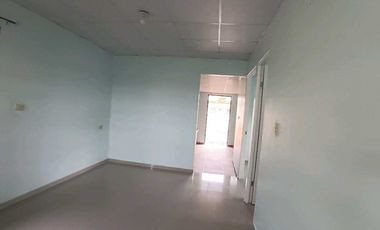 ALQUILO CASA CERCADA 3HAB ALTO BOQUETE