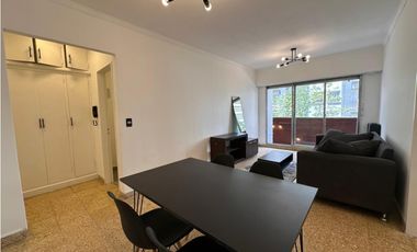 3 AMBIENTES A LA CALLE – TODO EXTERNO CON BALCÓN CORRIENTES 1700