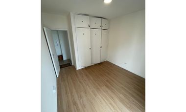 DEPARTAMENTO 2 AMBIENTES A LA CALLE CON BALCON - CENTRO