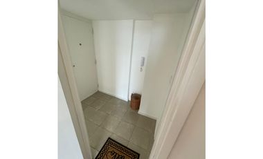 DEPARTAMENTO 2 AMBIENTES A LA CALLE CON BALCON - CENTRO