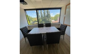 OFICINA ALQUILER EN LOMAS DE SAN ISIDRO