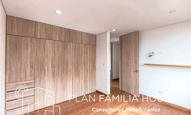 Casa en Cota en parcelacion, hermosa zona verde