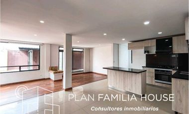 Casa en Cota en parcelacion, hermosa zona verde