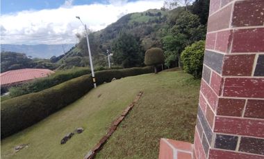 Se Arrienda Casa Campestre en el Alto de Virgen