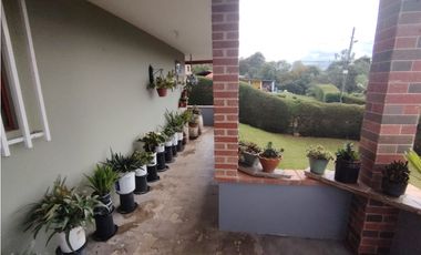 Se Arrienda Casa Campestre en el Alto de Virgen