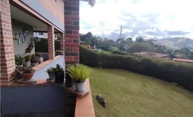 Se Arrienda Casa Campestre en el Alto de Virgen