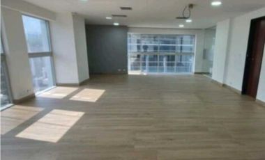 Alquiler Oficina Poblado Campestre. 9804233 DL