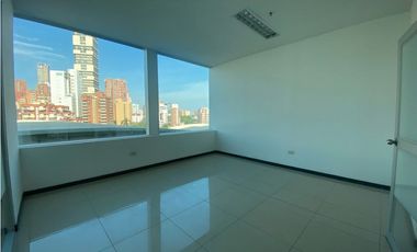 VENTA DE OFICINA EN EL COUNTRY - BARRANQUILLA