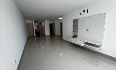 SE VENDE APARTAMENTO EN LA CASTELLANA DE MONTERA
