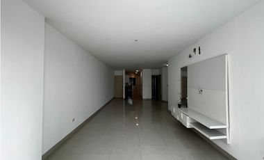 SE VENDE APARTAMENTO EN LA CASTELLANA DE MONTERA