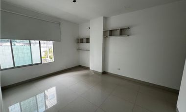 SE VENDE APARTAMENTO EN LA CASTELLANA DE MONTERA