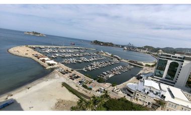 Apartamento de lujo con vista al MAR y la marina - 005