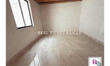 Casa en arriendo – Ubicación central cerca a El Carmelo