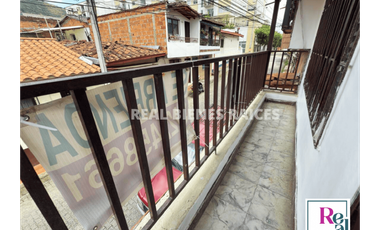 Casa en arriendo – Ubicación central cerca a El Carmelo